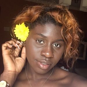 Meet your Posher, Kyra